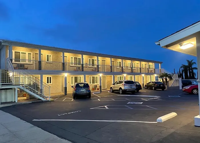 Hi View Inn & Suites
